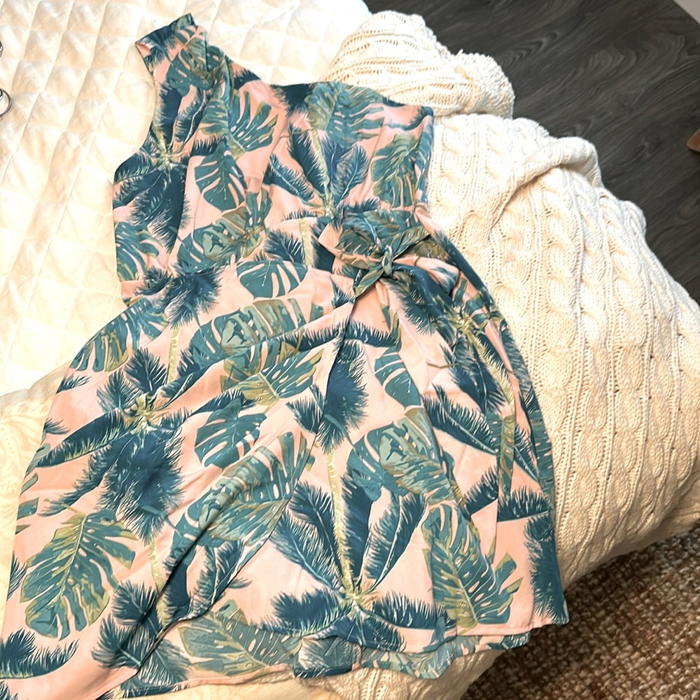 Cupshe pink palm one-shoulder sundress